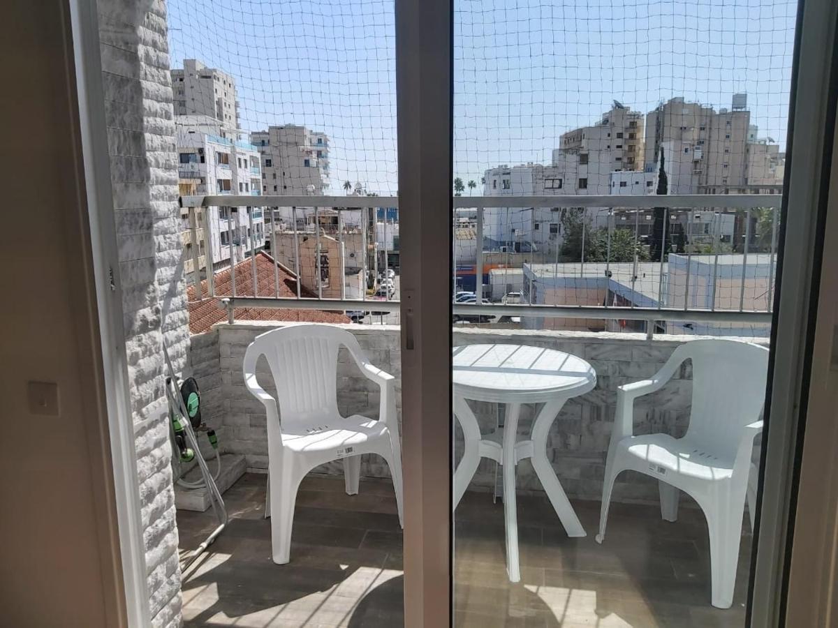 Apartment 32 Center Point Larnaca Exterior photo